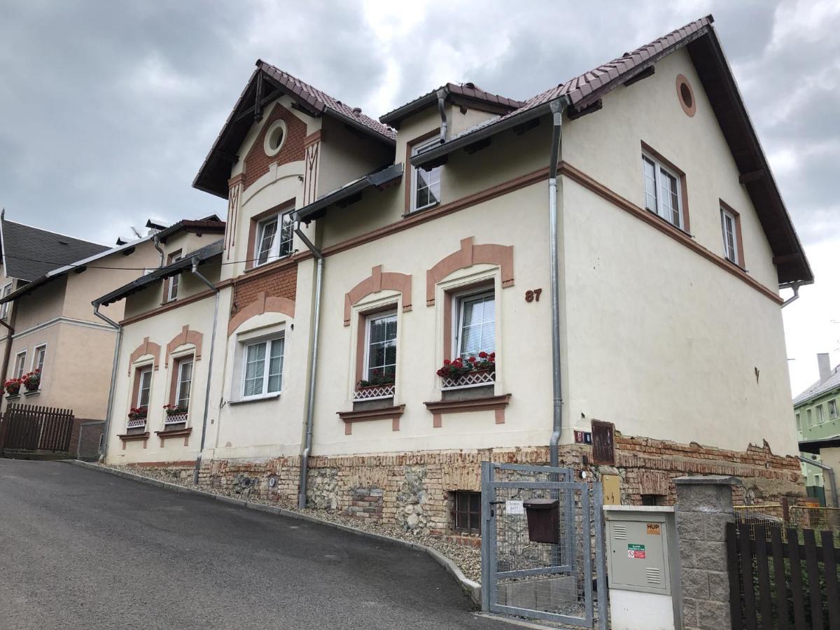 Apartmán pod hradem Apartamento Česká Kamenice Exterior foto